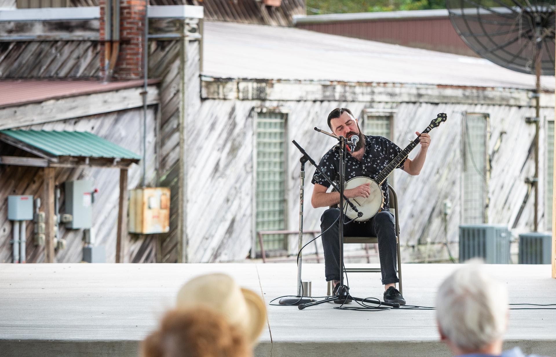 Solar banjo